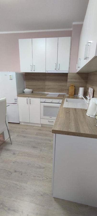 Luxury And Stylish Apartmen, Metro Station Obelya Sofie Exteriér fotografie