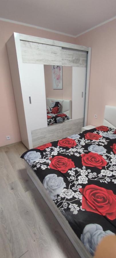 Luxury And Stylish Apartmen, Metro Station Obelya Sofie Exteriér fotografie